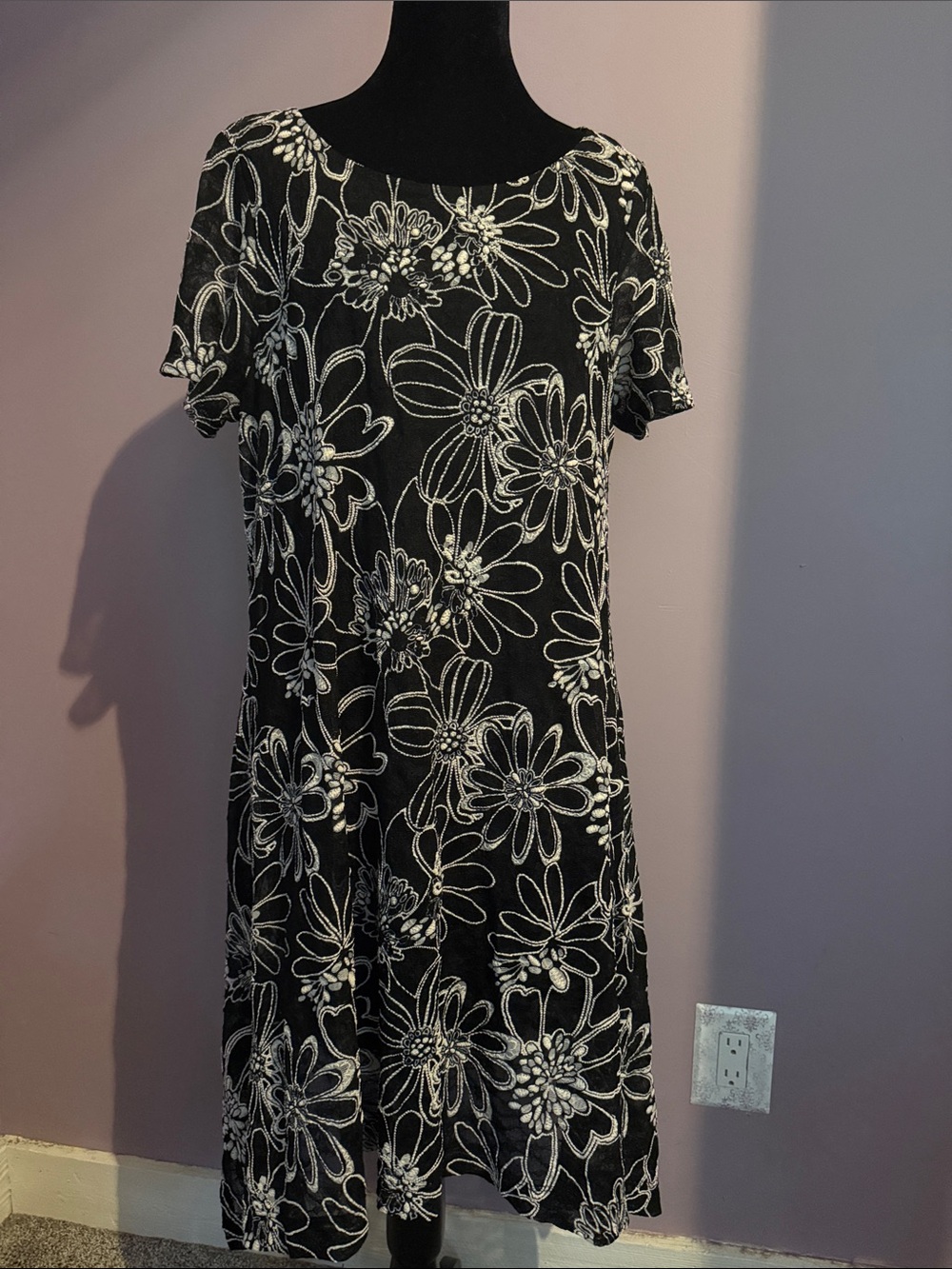 Roz & Ali Black Floral Short-Sleeve A-Line Dress Size Large